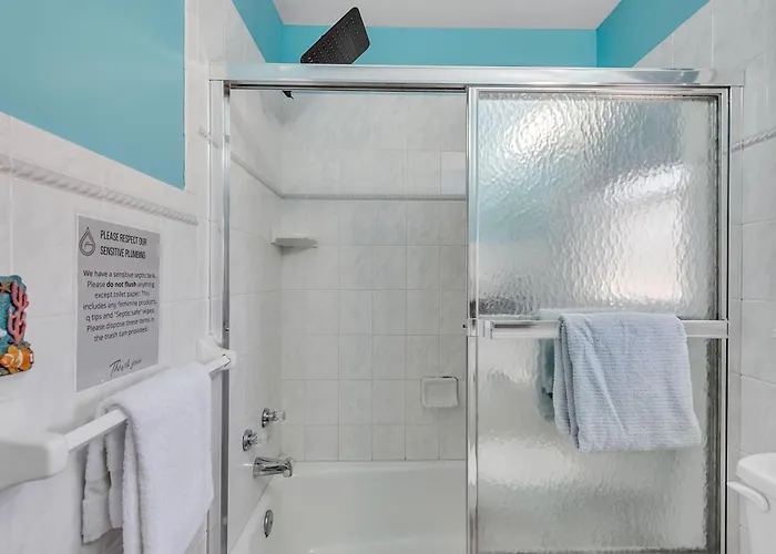 Bates Avenue House * Clearwater Beach