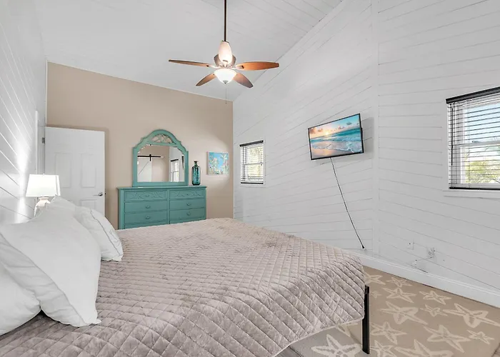 Bates Avenue House Holiday home Clearwater Beach